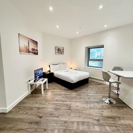 Alarabi Apartments-Studio Flat London Borough of London Borough of Croydon Exteriör bild